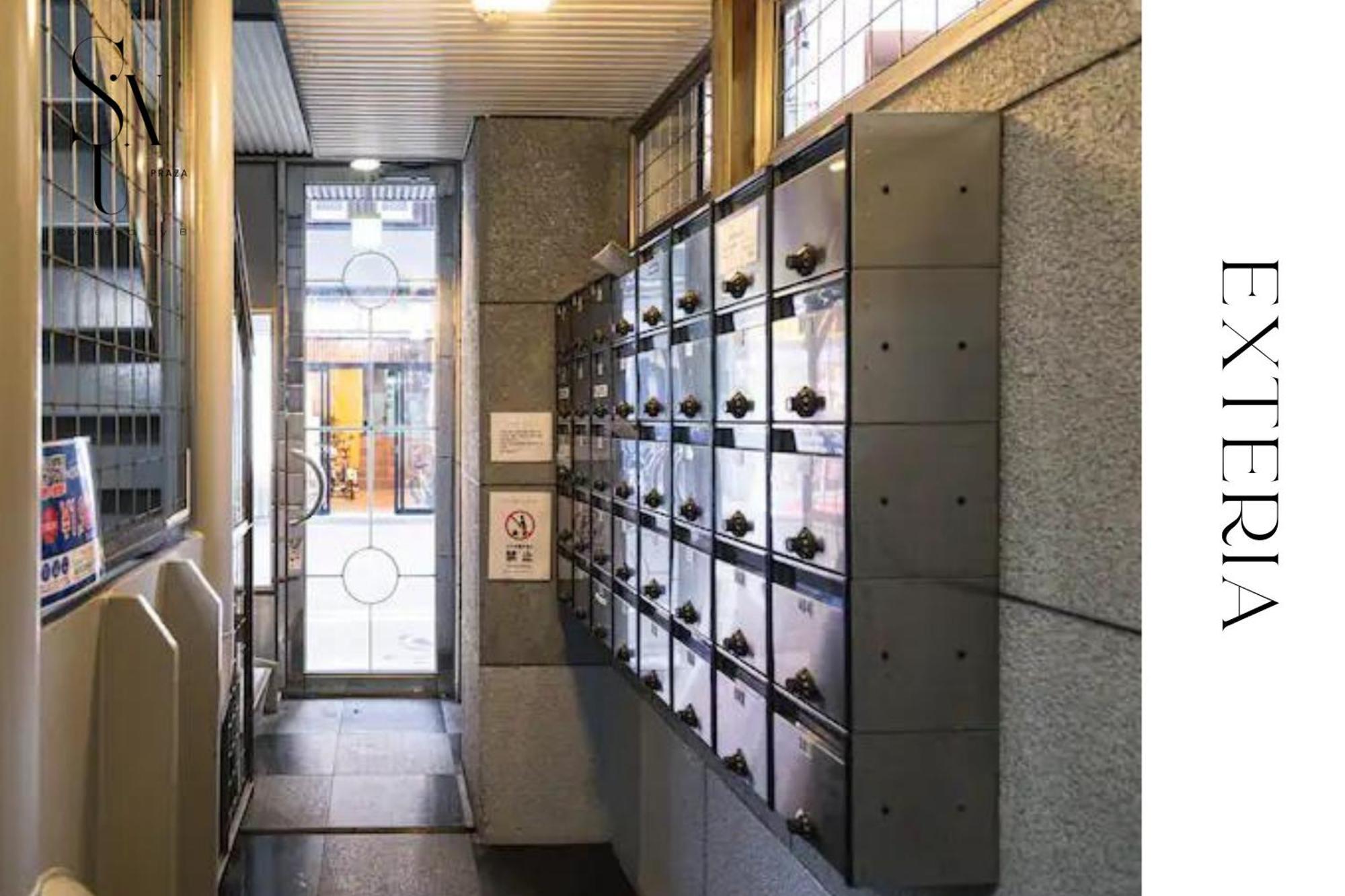 402 道頓堀側のお部屋 中心地へのアクセス抜群 ダブルベッド1台 お布団1枚 Apartment Osaka